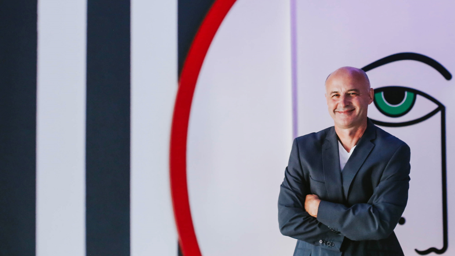 Igor Prodanović u Reflections of Fantasies ogledalu