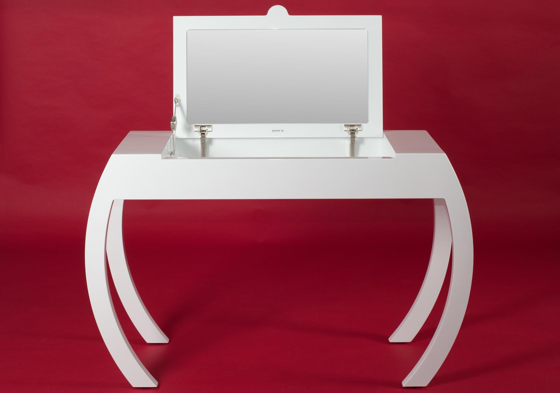 Wake Up for Make Up white dressing table