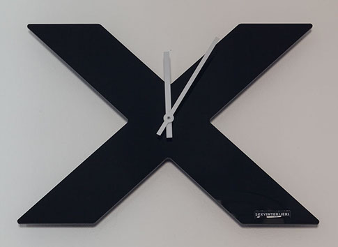 X Wall Clock x-shaped black plexiglas high gloss clock